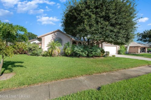 4740 Seminole Trl, Merritt Island, FL 32953-7830