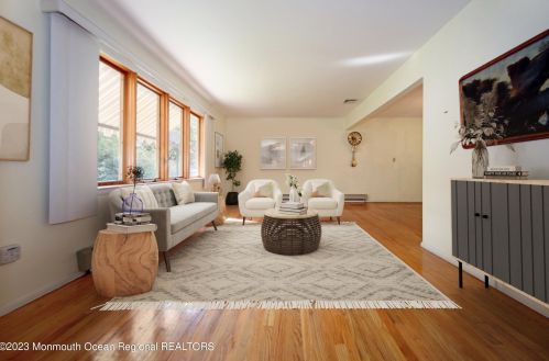 93 Poricy Ln, Tinton Falls NJ  07701-5312 exterior