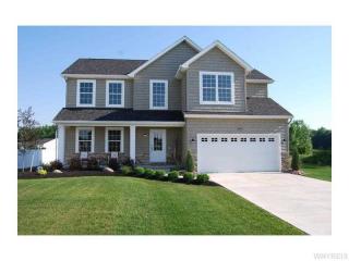 137 Woodshire, Amherst, NY 14068-1522