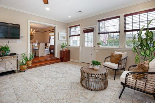 898 North St, White Plains NY  10605-4436 exterior