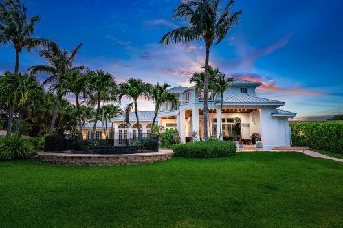 831 Country Club Dr, West Palm Beach, FL 33408-3711