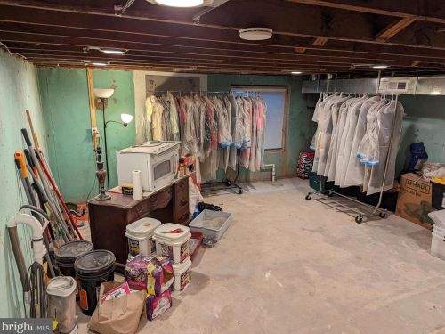 811 Shaw Ave, Lansdale PA  19446-2335 exterior