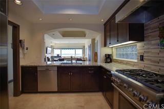 1920 Oceanfront, Newport Beach CA  92663-4325 exterior