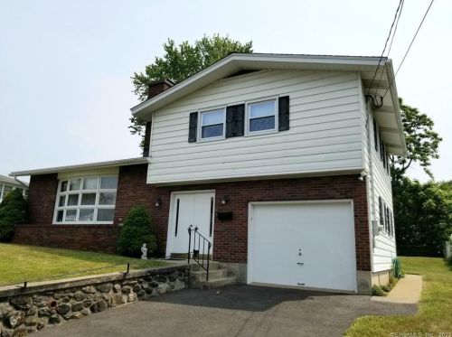 217 Hewey St, Waterbury, CT 06708-4846
