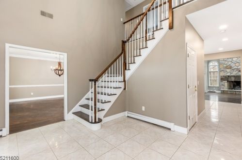 9 Natale Dr, Sparta NJ  07871-3032 exterior