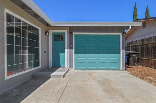 6577 Melrose Dr, North Highlands CA  95660-4378 exterior