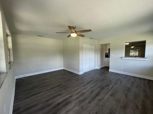 15 Seminole Dr, De Bary FL  32713-3209 exterior