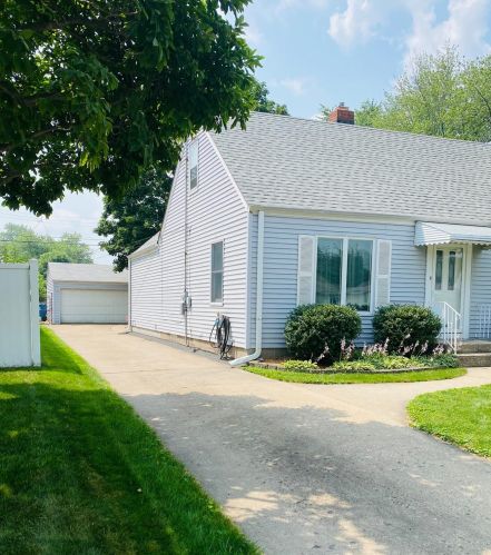 3134 Highway Ave, Hammond, IN 46322-1769