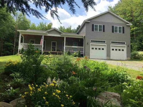 608 Long Branch Cir, Morrisville, VT 05661-9047