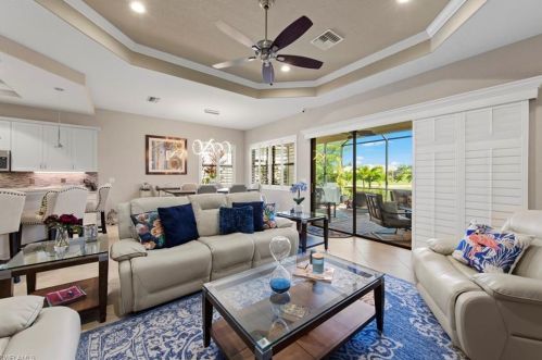 1609 Serrano Cir, Naples, FL 34105-4948