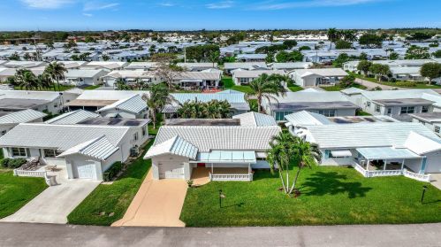 1105 16 St, Boynton Beach FL  33426-5815 exterior