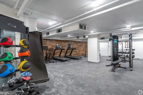 1102 Germantown Ave, Philadelphia PA 19123-1523 exterior