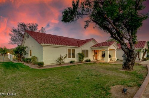 2915 201st Dr, Buckeye, AZ 85326-5692