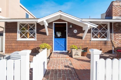 306 Lindo Ave, Newport Beach, CA 92661-1132