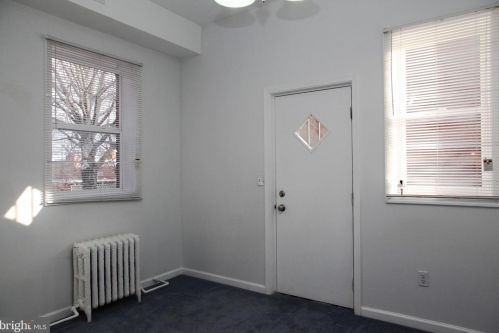 1102 Euclid St, Washington DC 20009-5328 exterior