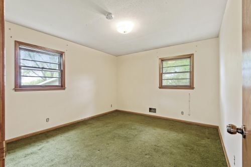 3800 Pierce St, Minneapolis MN  55421-4021 exterior