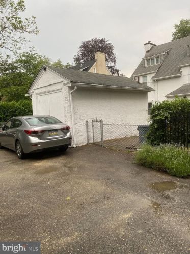 118 Bentley Ave, Cynwyd, PA 19004-2832