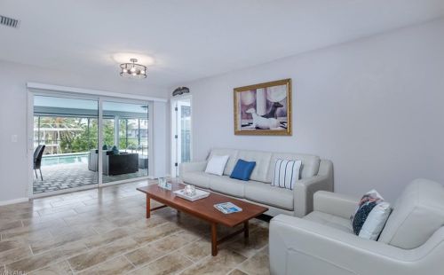 2223 27 Ter, Cape Coral FL  33904-3328 exterior