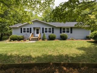 1912 Sheldon Rd, Greensboro, NC 27405-1645
