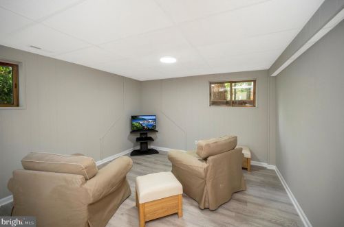 120 Hillside Dr, Locust Grove VA 22508-5233 exterior