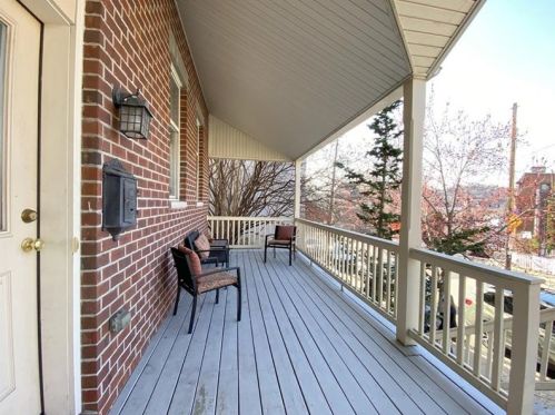 3504 Penn St, Pittsburgh, PA 15201-2425