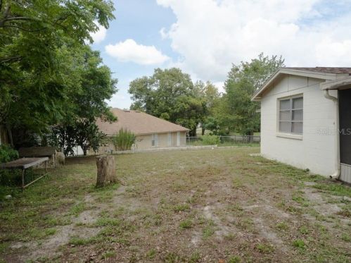 2891 Canal Rd, Deltona FL  32738-3452 exterior