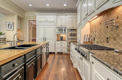 3129 Ball Ct, Mount Pleasant SC  29466-8008 exterior