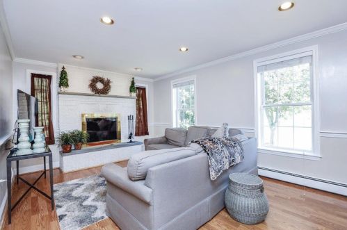 67 Butler St, Salem NH  03079-3940 exterior