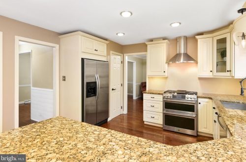 908 Tennis Way, Lansdale PA  19446-4367 exterior