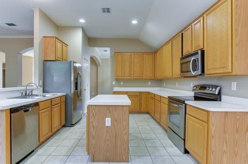 3307 York Dr, Midlothian TX  76063-4899 exterior