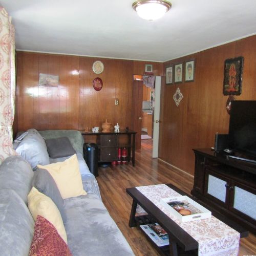 25 Bonta St, Floral Park NY  11003-2104 exterior