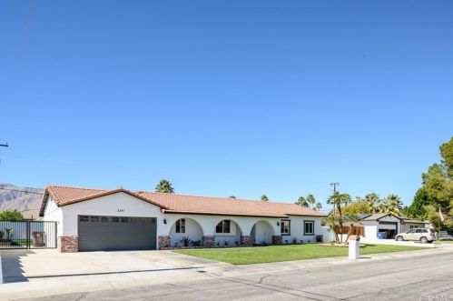 2241 San Gorgonio Rd, Palm Springs, CA 92262-3936