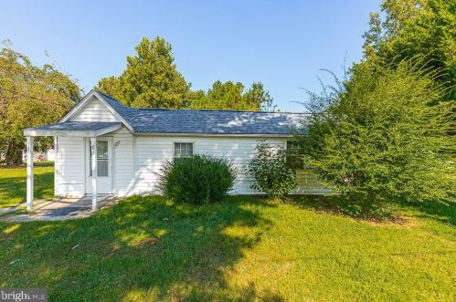 2581 Zacata Rd, Montross, VA 22520-3400