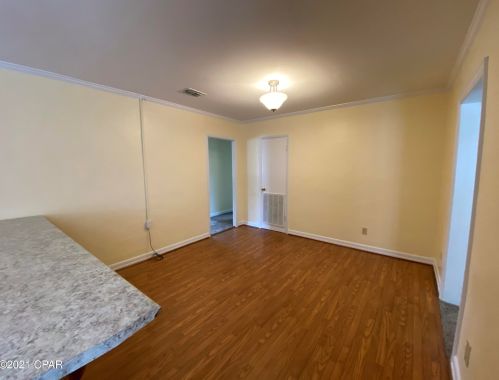 2487 3 Ave, Alford FL  32420-6847 exterior