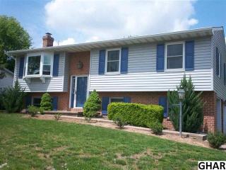1793 Mountain View Rd, Hbg Inter Airp, PA 17057-3462
