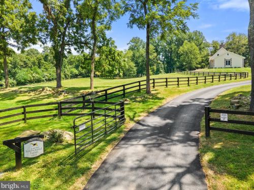 18184 Canby Rd, Leesburg, VA 20175-6916