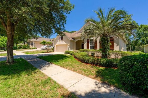 109 Curry Rise Ct, Deland, FL 32724-8820