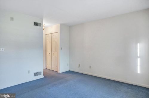 120 Strayer Dr, Carlisle PA  17013-4407 exterior