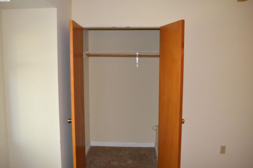 3127 Cuthbert Ave, Oakland CA  94602-2729 exterior