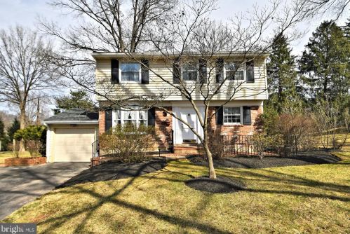 1673 Sylvan Dr, Blue Bell, PA 19422-3556