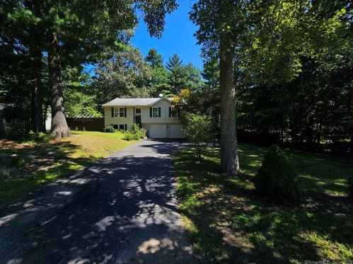 788 Cook Hill Rd, Killingly, CT 06239-1525