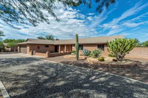 8061 Modena Dr, Tucson, AZ 85741-1213