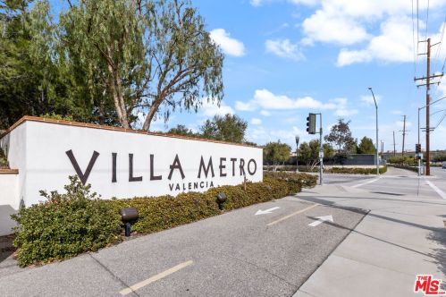 21793 Propello Dr, Santa Clarita, CA 91350-8542