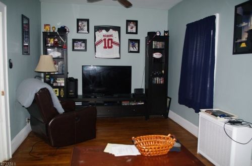 176 Main St, Fredon NJ  07860-1916 exterior