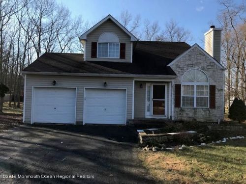16 Durell Dr, Jackson Twp, NJ 08527-4850