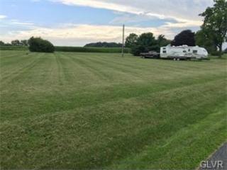 77 Longley Rd, Nazareth, PA 18064-9059