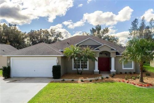 1491 Cedar Pine Dr, Deltona, FL 32725-9447