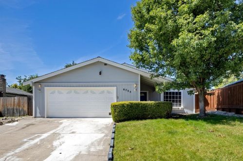 6735 Old Oak Ct, Citrus Heights, CA 95610-4615