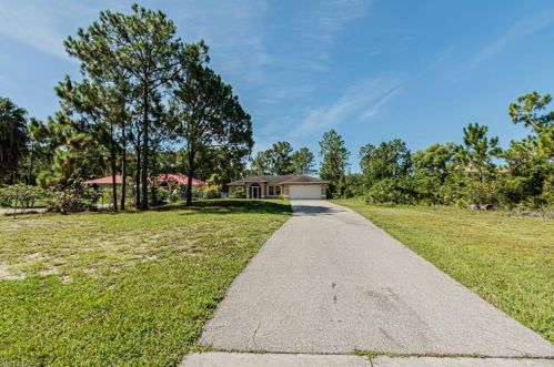 3730 27th Ave, Naples, FL 34117-7132