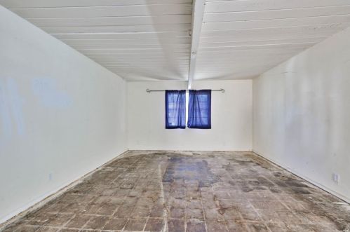 6634 Radio Dr, San Diego CA  92114-1611 exterior